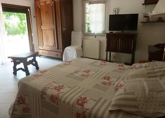 Chez Isabelle Et Polo Daire Le Mayne